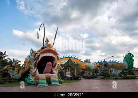 Johor, Malaysia, - Feb 8, 2019: A grand scenic traditional colourful chinese dragon temple in Yong Peng, Johor Malaysia - World`s largest and longest Stock Photo